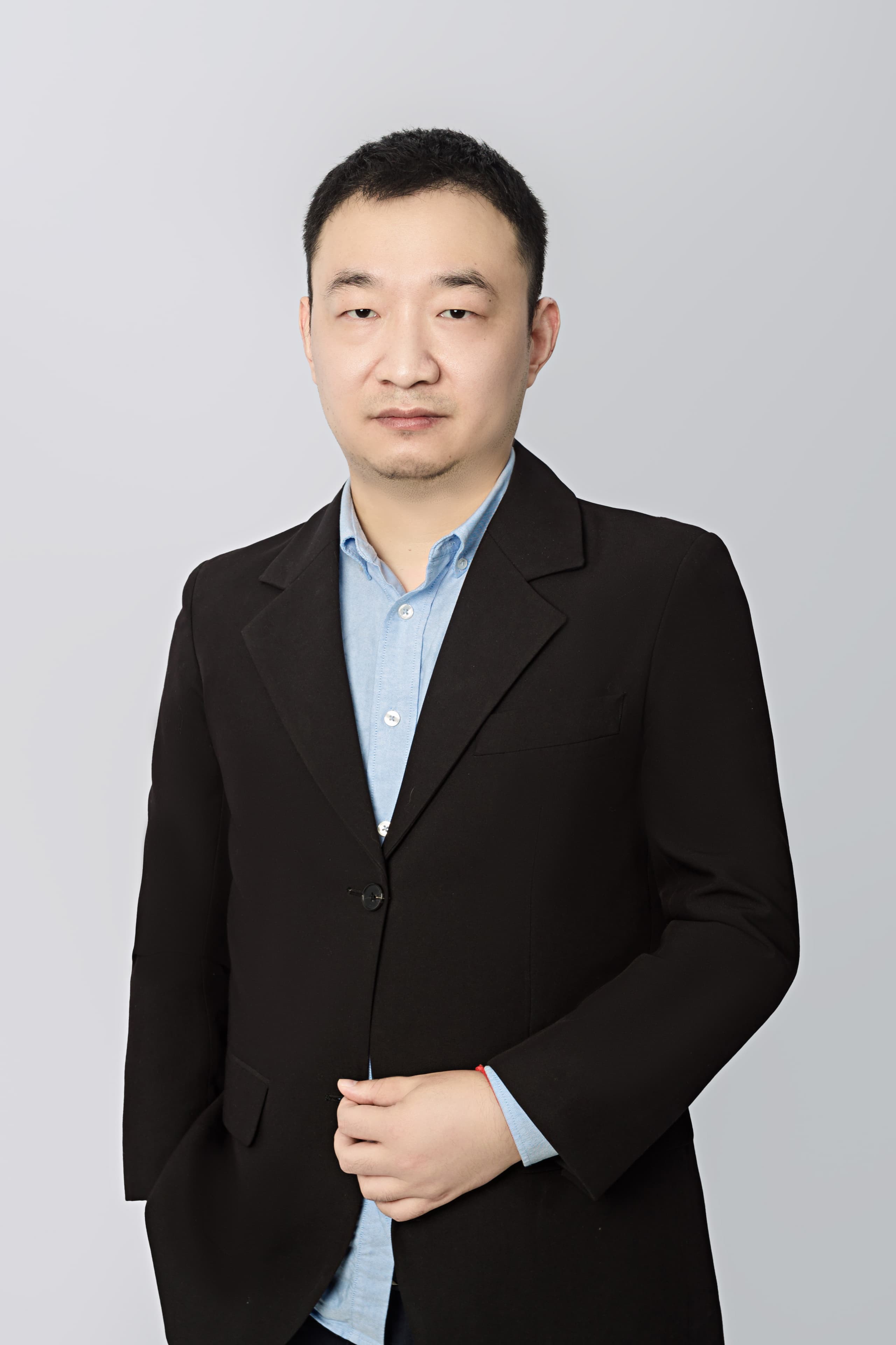 雷小亮老师